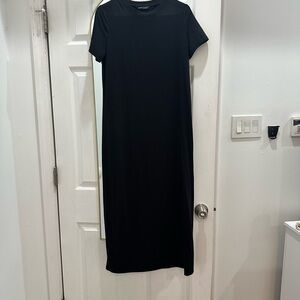 Elegant Black Maxi Dress